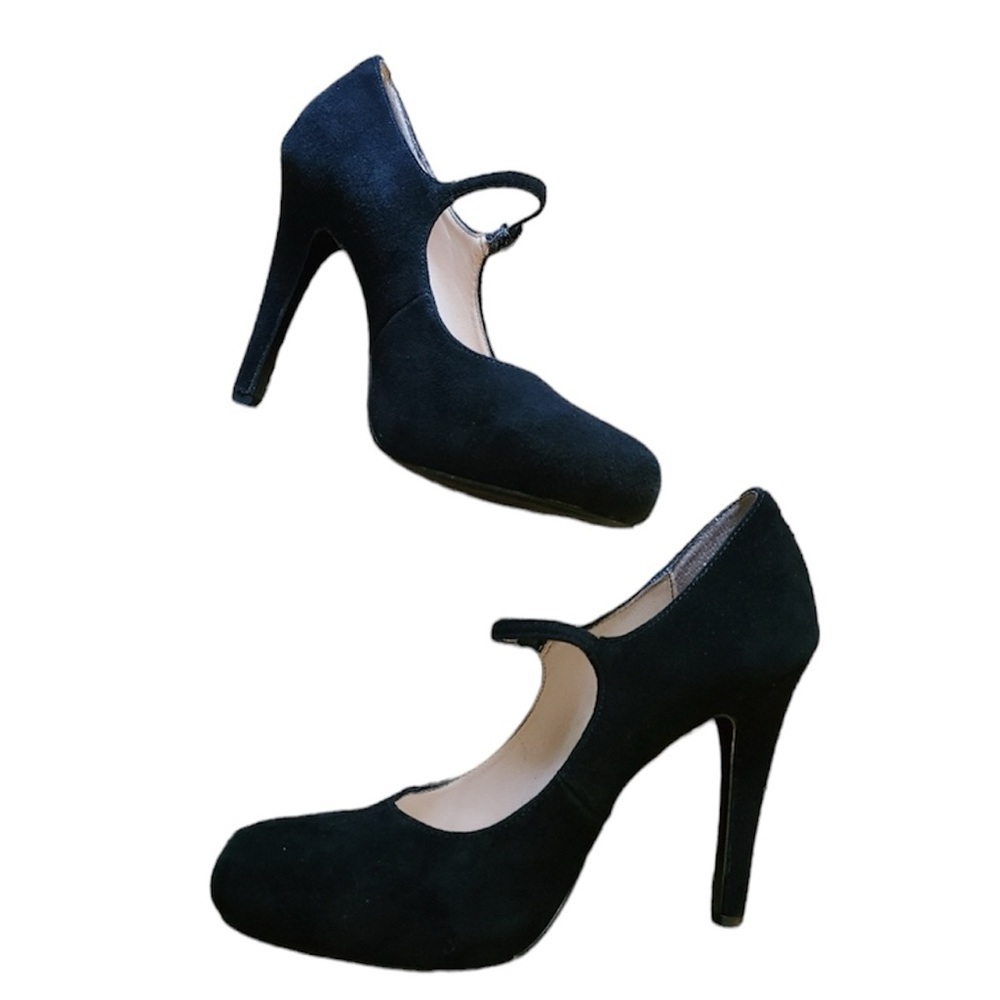 Guess Black 4 & 1/2" Pump Heels SZ 9.5 M - Picture 4 of 6
